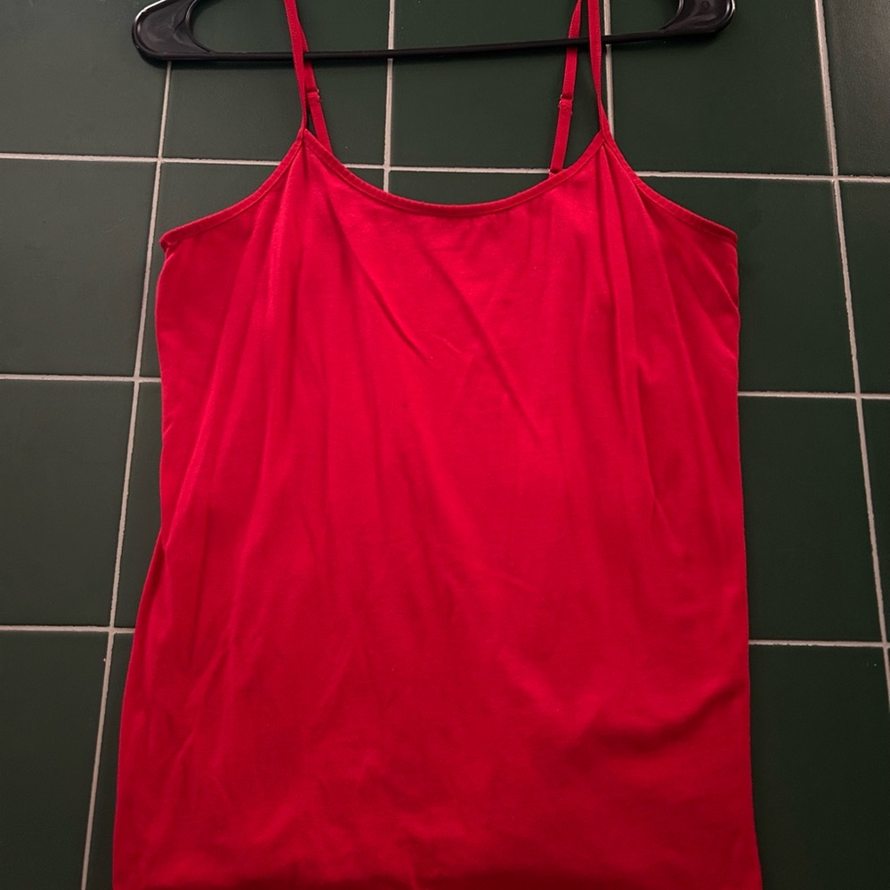 Time and Tru Red Fitted Sleeveless Camisole